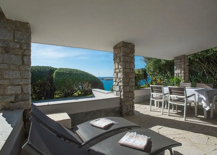 Sul Mare Sardegna Nesea Tatil Evi